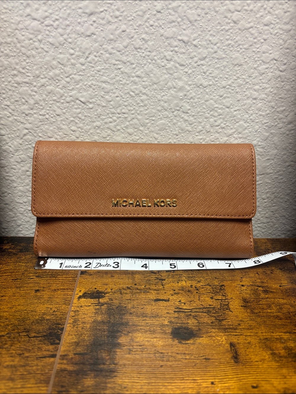 MICHAEL KORS Caramel Brown Saffiano Leather Continental Wallet w/ Gold Logo